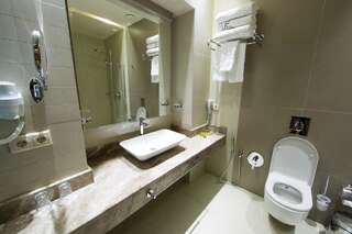 Отель Qafqaz Tufandag Mountain Resort Hotel Габала Улучшенный двухместный номер с 1 кроватью-2