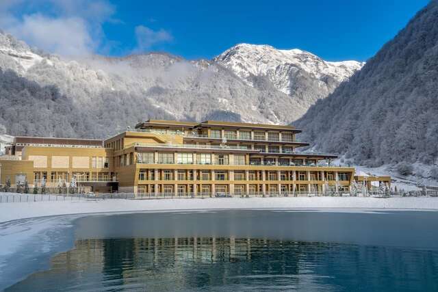 Отель Qafqaz Tufandag Mountain Resort Hotel Габала-3